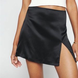 Reformation - Robbie Silk Skirt - Black - Size 0